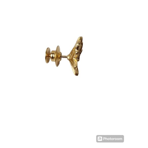 Vintage Trifari Gold Tone Maple Leaf Pin/ Tac Pin 1/2" - Picture 4 of 7